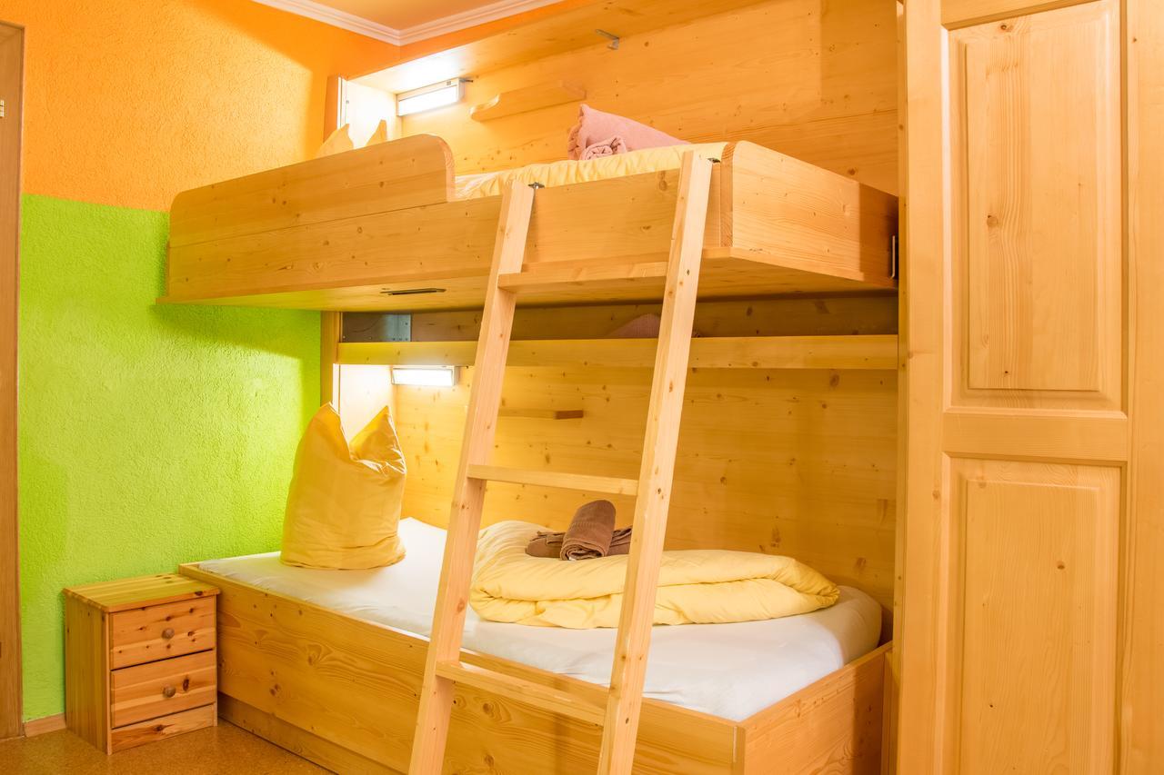 Hotel Gell トヴェング 部屋 写真